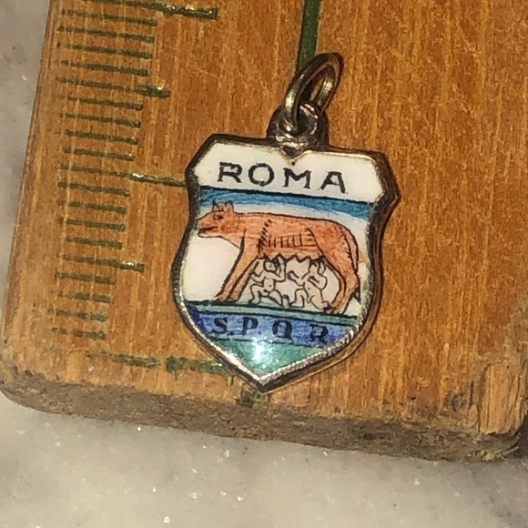 VTG 800 Silver & Enamel Roma Travel Sheild Souvenir Charm Bracelet Charm - Picture 3 of 3